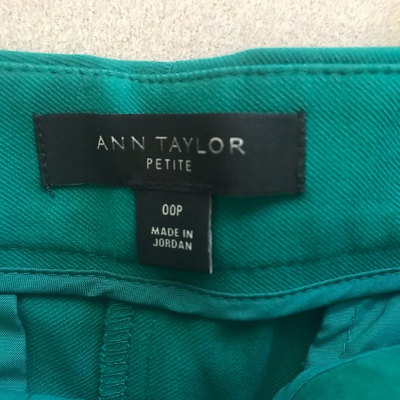 Ann taylor green cullottes - Picture 2 of 4